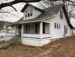 Bank Foreclosures in HORSE CAVE, KY