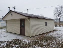 Bank Foreclosures in CLARKSVILLE, IA