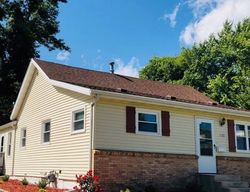 Bank Foreclosures in CARROLL, IA