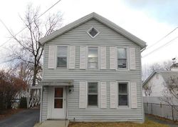 Bank Foreclosures in PORT EWEN, NY