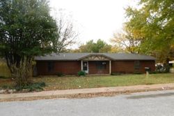 Bank Foreclosures in NOBLE, OK