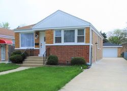 Bank Foreclosures in BELLWOOD, IL