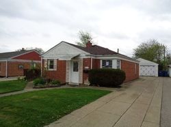 Bank Foreclosures in FRANKLIN PARK, IL