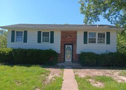 Bank Foreclosures in DE SOTO, MO