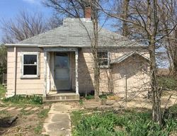 Bank Foreclosures in ILLIOPOLIS, IL