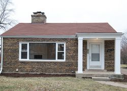 Bank Foreclosures in HOMEWOOD, IL