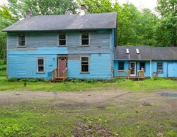 Bank Foreclosures in HINSDALE, NH