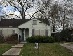 Bank Foreclosures in LIBERTY, TX