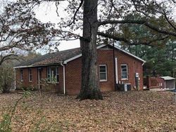 Bank Foreclosures in EARLYSVILLE, VA