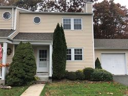 Bank Foreclosures in YAPHANK, NY