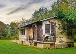 Bank Foreclosures in BLOOMSBURY, NJ