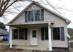 Bank Foreclosures in SANDY HOOK, KY