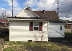 Bank Foreclosures in LIVERMORE, KY