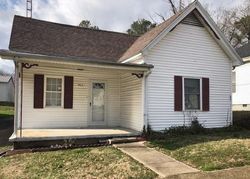 Bank Foreclosures in LIVERMORE, KY