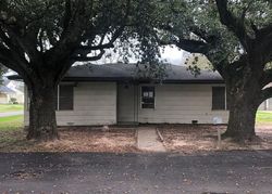 Bank Foreclosures in SEALY, TX