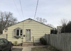 Bank Foreclosures in TOWNSHIP OF WASHINGTON, NJ