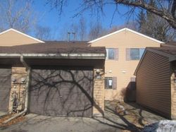 Bank Foreclosures in CIRCLE PINES, MN