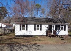 Bank Foreclosures in SANDSTON, VA