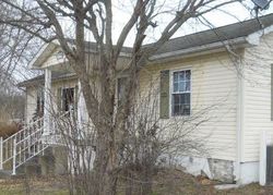 Bank Foreclosures in OAK HILL, WV
