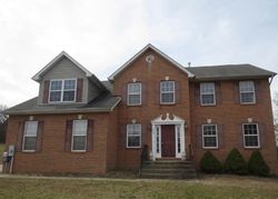 Bank Foreclosures in HUGHESVILLE, MD