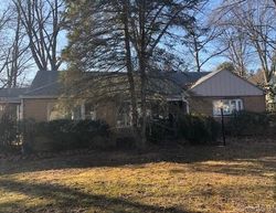 Bank Foreclosures in NEWINGTON, CT