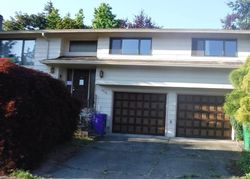 Bank Foreclosures in GRESHAM, OR