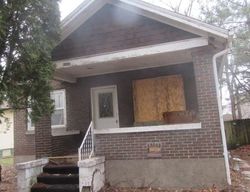 Bank Foreclosures in CLINTON, IA