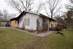 Bank Foreclosures in CHESTERTON, IN