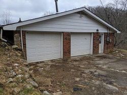 Bank Foreclosures in PLEASANT SHADE, TN