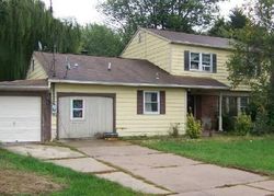 Bank Foreclosures in PENNS GROVE, NJ