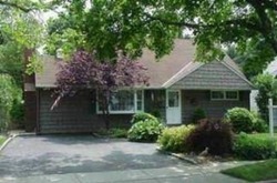Bank Foreclosures in SYOSSET, NY
