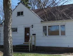 Bank Foreclosures in AVON LAKE, OH