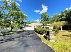 Bank Foreclosures in CHARLTON, MA