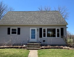 Bank Foreclosures in PERRY, IA