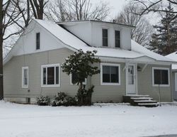 Bank Foreclosures in CENTREVILLE, MI