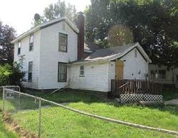Bank Foreclosures in THREE RIVERS, MI