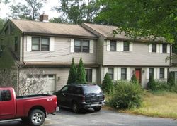 Bank Foreclosures in WILLINGTON, CT