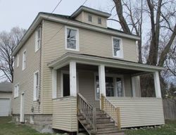 Bank Foreclosures in MAYFIELD, NY