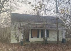 Bank Foreclosures in LORETTO, KY