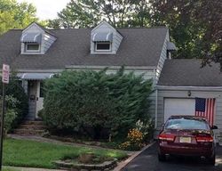 Bank Foreclosures in NEW MILFORD, NJ