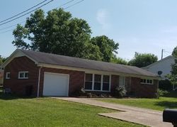 Bank Foreclosures in WAYNESBORO, TN