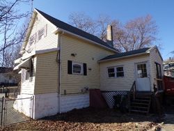 Bank Foreclosures in BELLINGHAM, MA