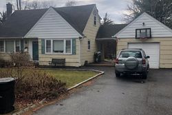 Bank Foreclosures in ROCKY POINT, NY
