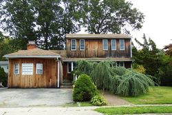 Bank Foreclosures in MASSAPEQUA PARK, NY