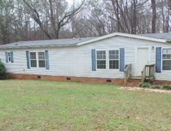 Bank Foreclosures in BRACEY, VA