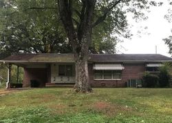 Bank Foreclosures in DRESDEN, TN