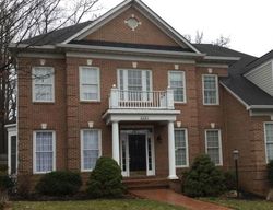 Bank Foreclosures in DUNN LORING, VA