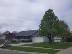 Bank Foreclosures in CHESTERTON, IN