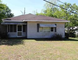 Bank Foreclosures in REYNOLDS, GA