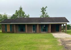 Bank Foreclosures in MOUNT OLIVE, MS